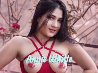 Annie_Whitte