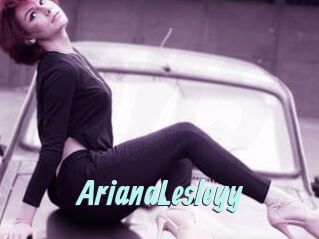 ArianaLesleyy