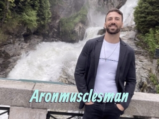 aronmusclesman Ton Show
