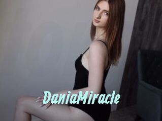 DaniaMiracle Ton Show