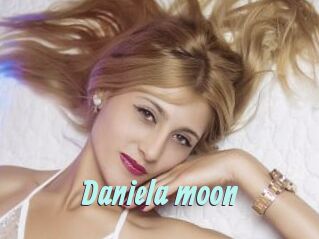 Daniela_moon
