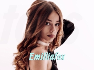 emilliafox Ton Show
