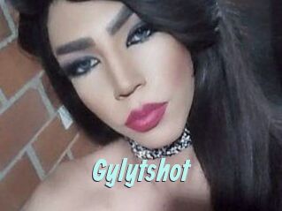Gyly_ts_hot