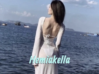 Hemiakella