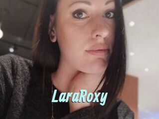 LaraRoxy