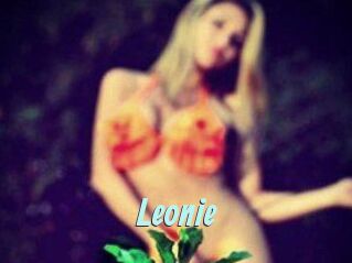 Leonie