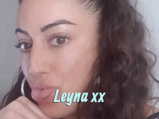 Leyna_xx Ton Show