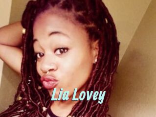 Lia_Lovey