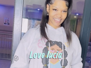 love_lucia Ton Show