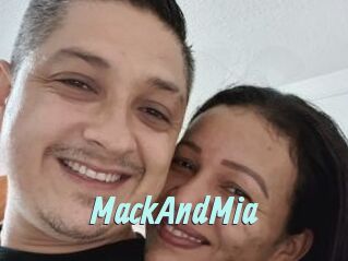 MackAndMia