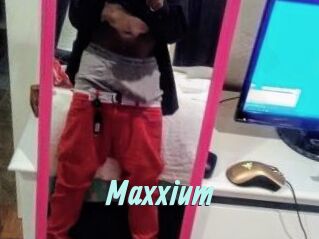 Maxxium