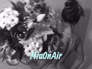 MiaOnAir