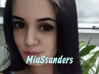 MiaSsanders