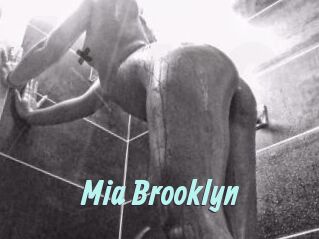 Mia_Brooklyn