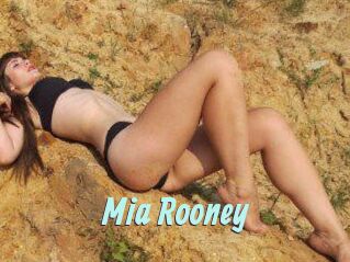 Mia_Rooney