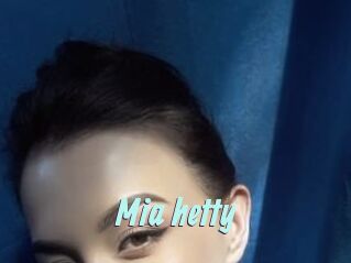 Mia_hetty