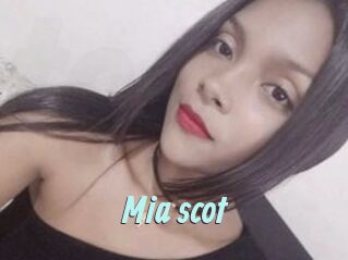 Mia_scot