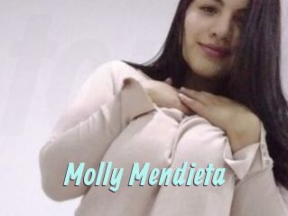 Molly_Mendieta