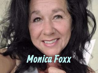 Monica_Foxx