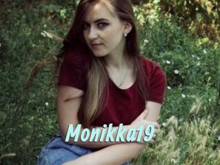 Monikka19