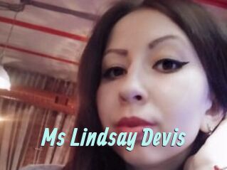 Ms_Lindsay_Devis