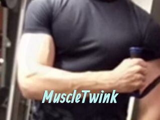 MuscleTwink