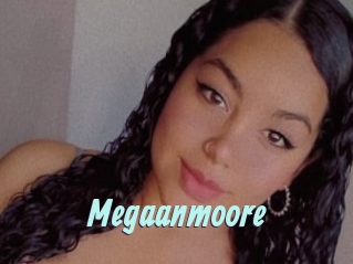 Megaanmoore