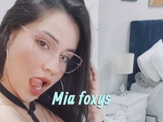 Mia_foxys
