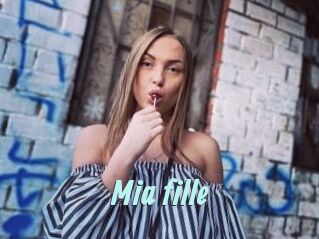 Mia_fille