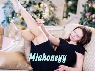 Miahoneyy