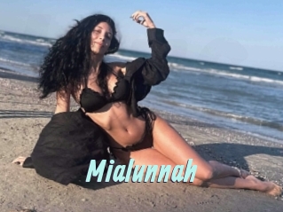 mialunnah Ton Show