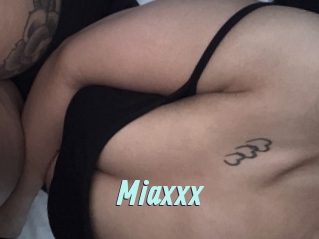 Miaxxx