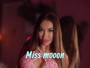 Miss_mooon