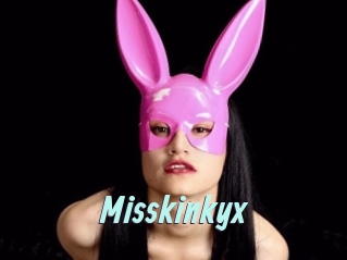 Misskinkyx
