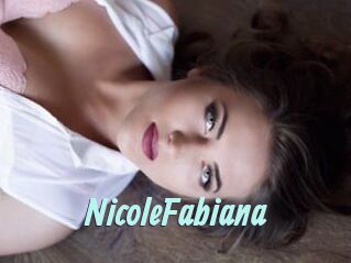 NicoleFabiana
