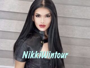 NikkiWintour