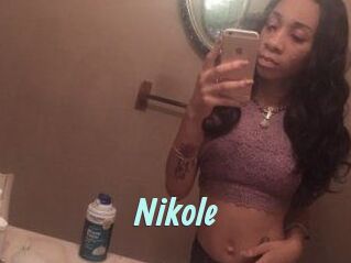 Nikole_