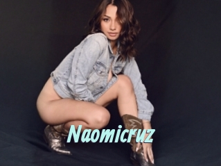 Naomicruz