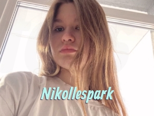 nikollespark Ton Show