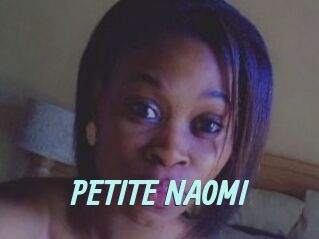 PETITE_NAOMI