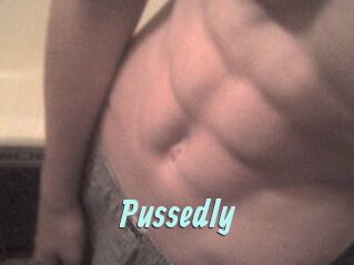 Pussedly