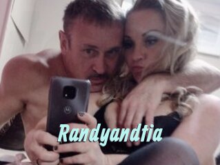 Randyandtia