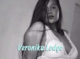 Veronika_Lodge