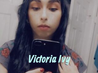 Victoria_Ivy Ton Show