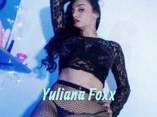 Yuliana_Foxx